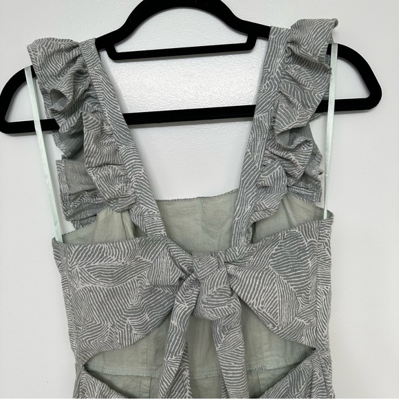 SELFIE LESLIE | Shiloh Tie-Back Pinafore Dress - Sage - Picture 10 of 16